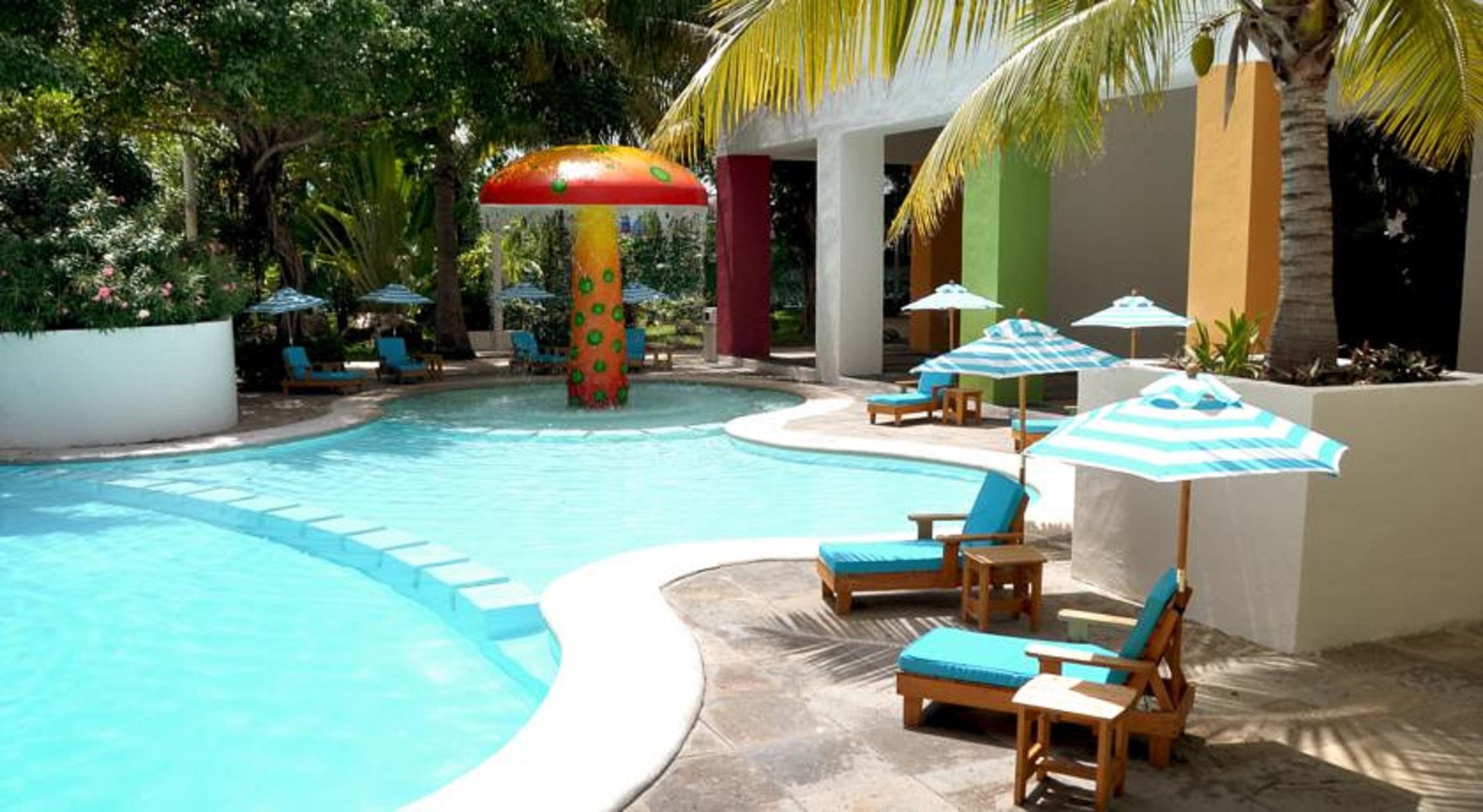 Oasis Palm Hotel Cancún Buitenkant foto
