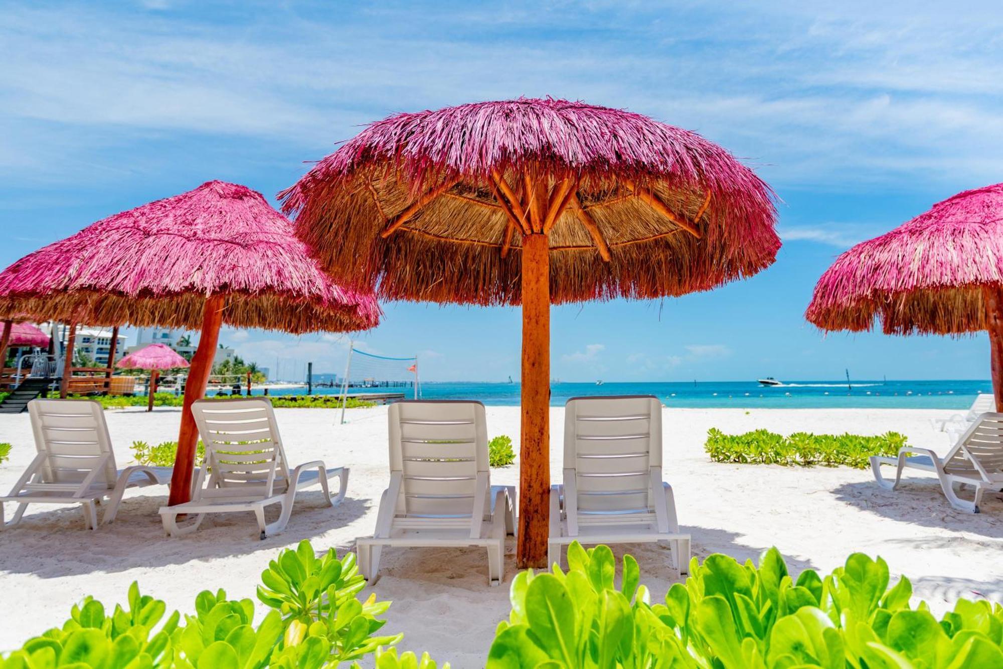 Oasis Palm Hotel Cancún Buitenkant foto